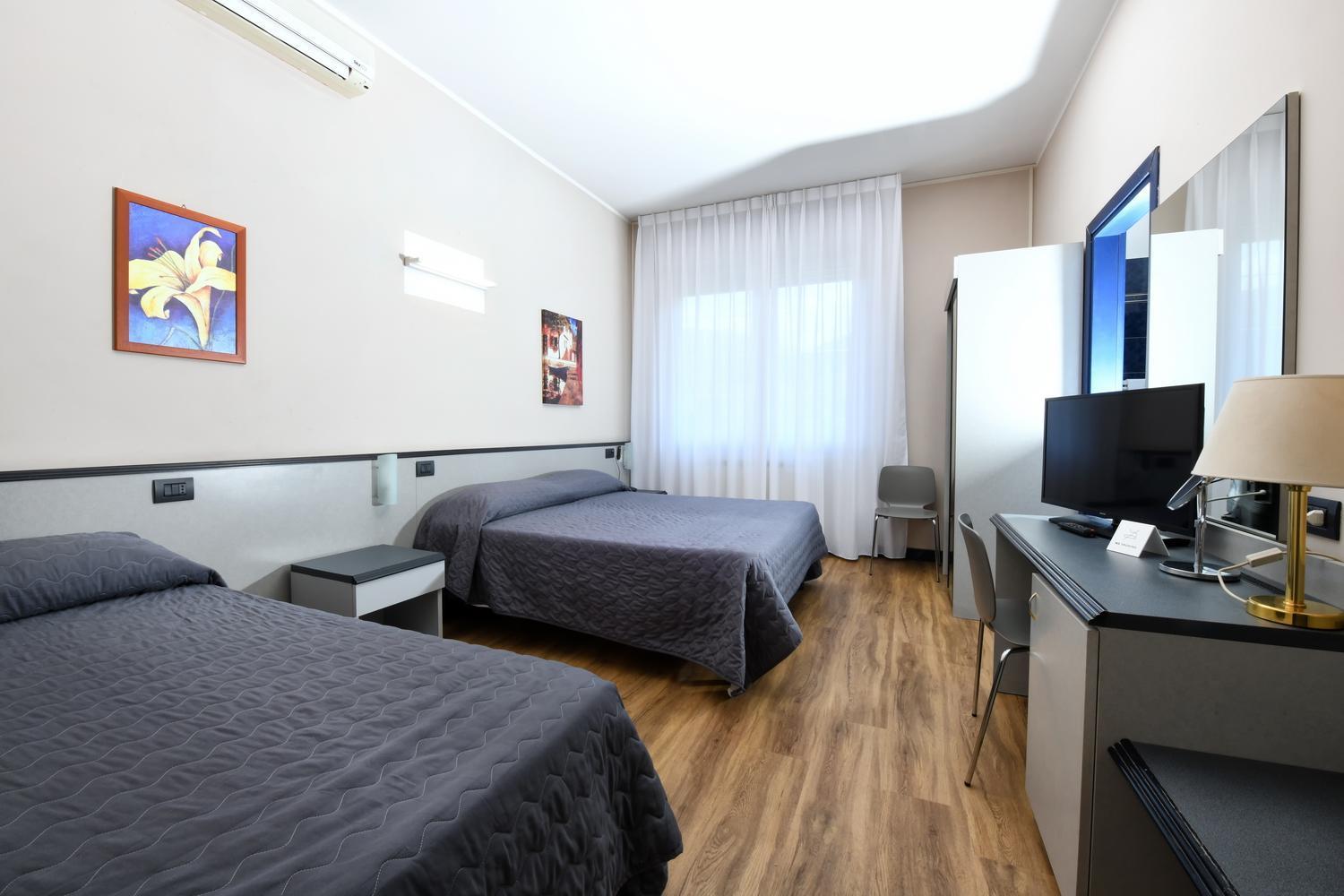 Hotel Internazionale Domodossola Buitenkant foto